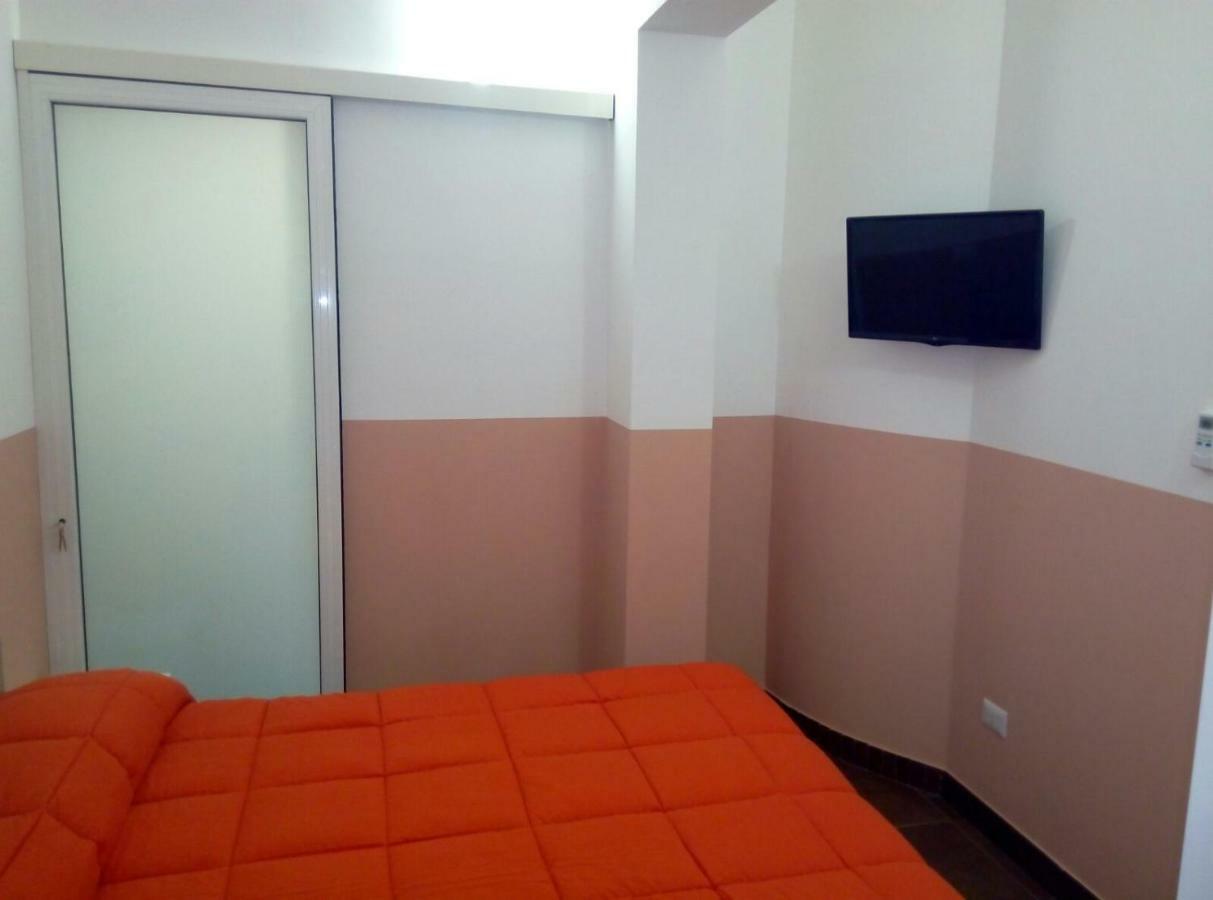 Bed and Breakfast Gradoni Di Chiaia Twenty Three Neapel Exterior foto
